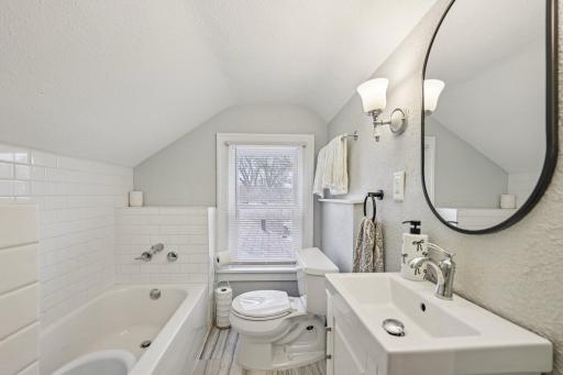 5500 37th Avenue S, Minneapolis, MN 55417