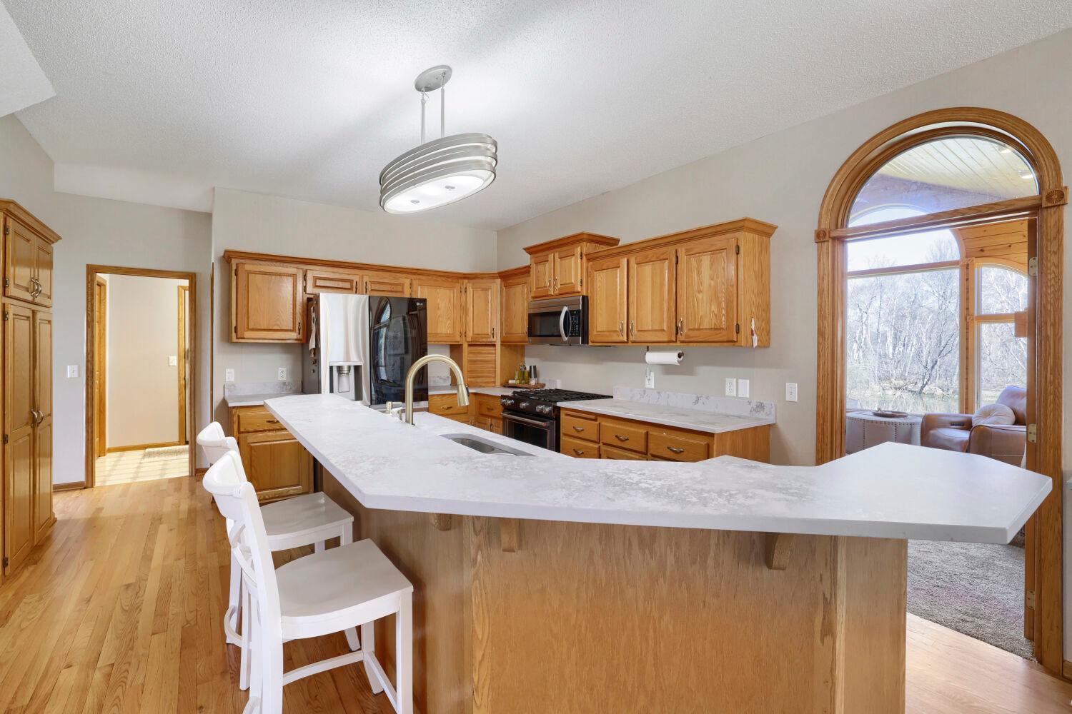 22171 Jason Ave N - Web Quality - 011 - 07 Kitchen.jpg