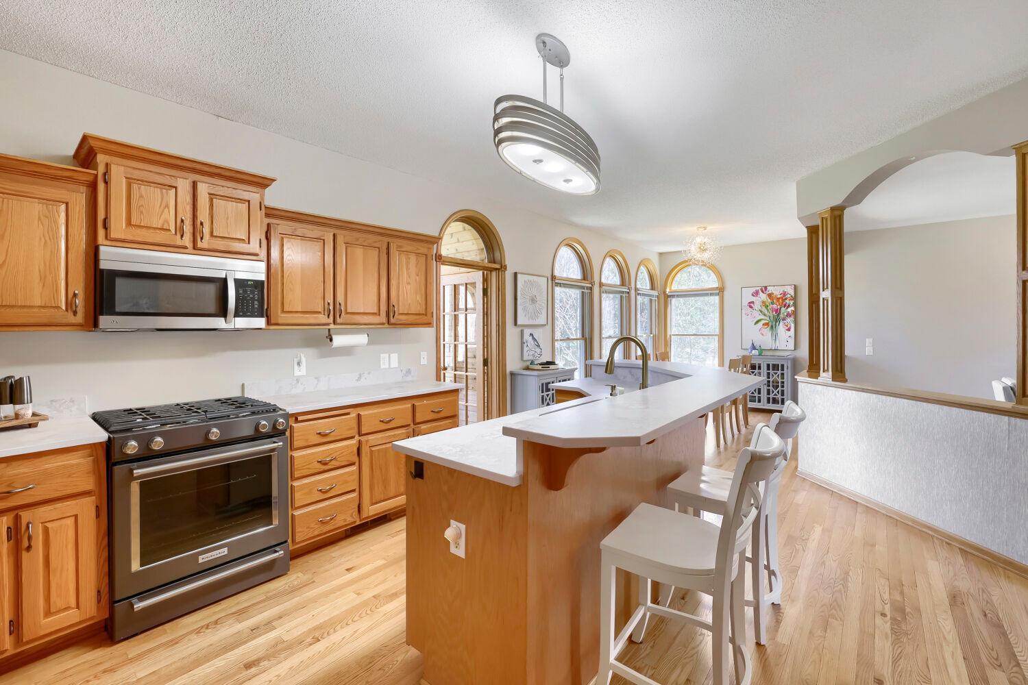 22171 Jason Ave N - Web Quality - 012 - 08 Kitchen.jpg