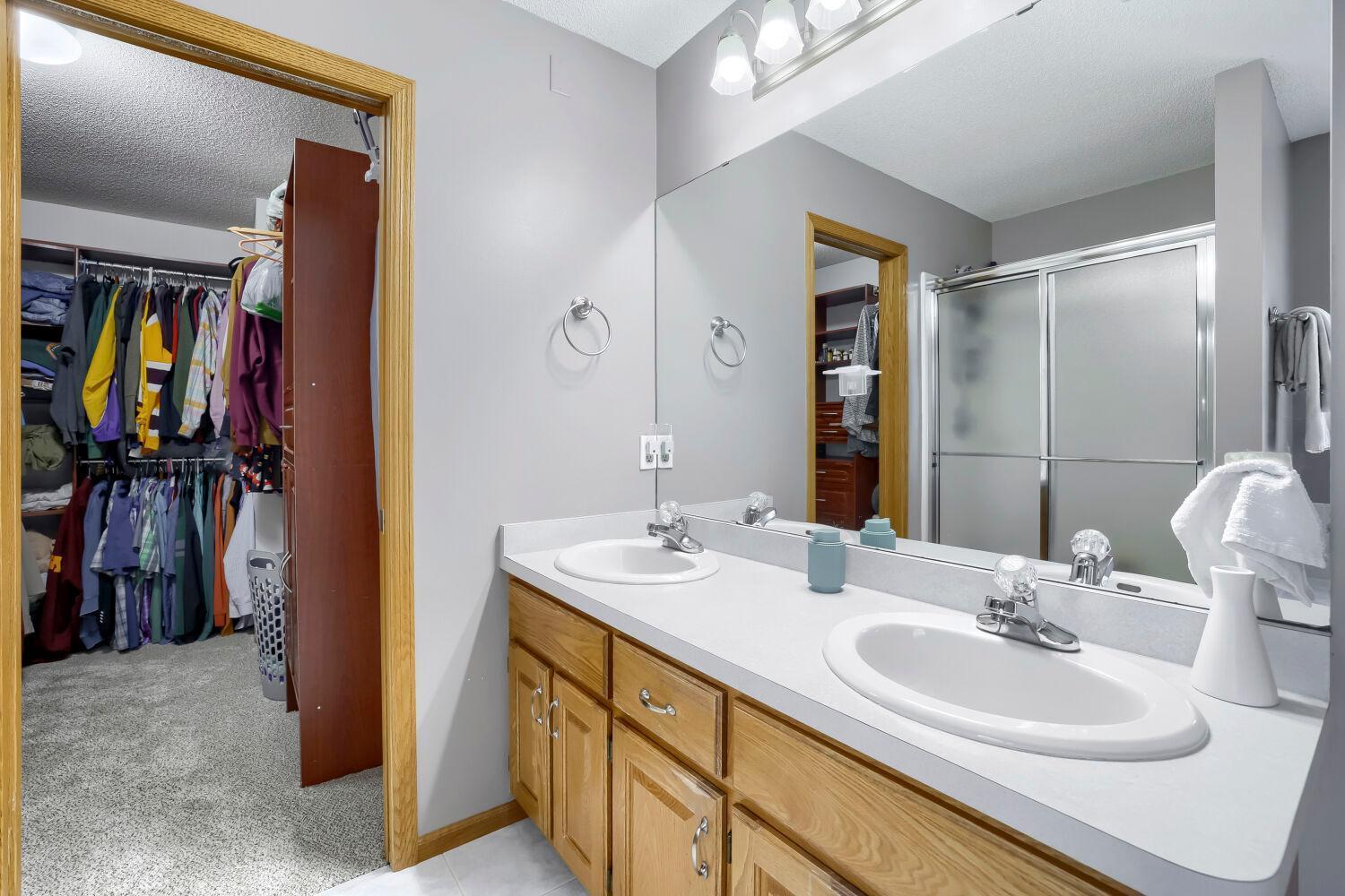 22171 Jason Ave N - Web Quality - 022 - 18 Primary Bathroom.jpg