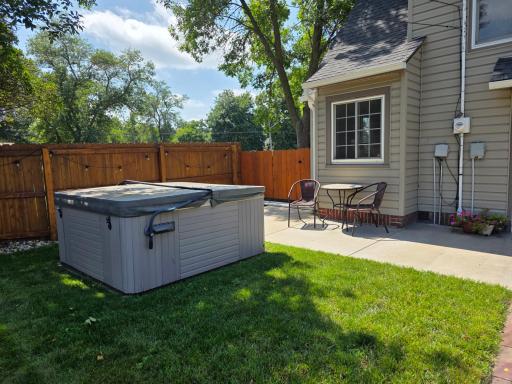 617 S Hiawatha Avenue, Pipestone, MN 56164