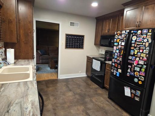 617 S Hiawatha Avenue, Pipestone, MN 56164