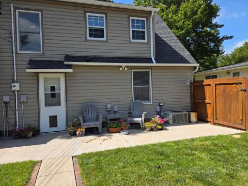617 S Hiawatha Avenue, Pipestone, MN 56164