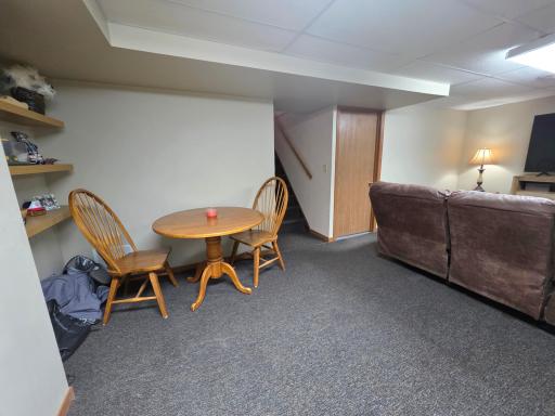 617 S Hiawatha Avenue, Pipestone, MN 56164