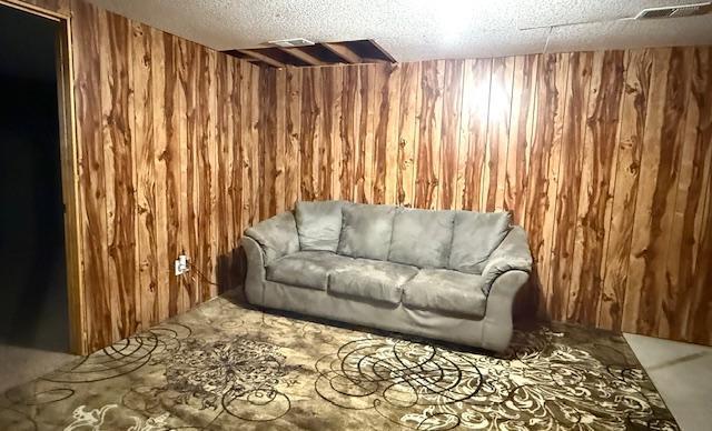 13' x 10' Family Room