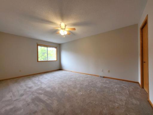 1850 Donegal Drive, 4, Woodbury, MN 55125