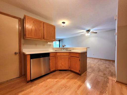 1850 Donegal Drive, 4, Woodbury, MN 55125