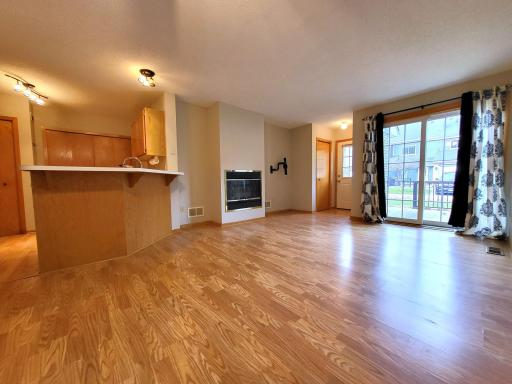 1850 Donegal Drive, 4, Woodbury, MN 55125