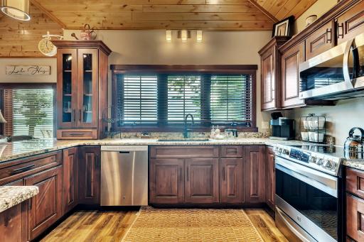 46376 Jungle Shore Trail, Perham, MN 56573