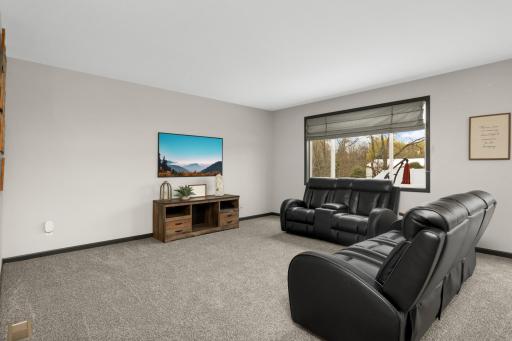 7751 Mackenzie Avenue NE, Elk River, MN 55330