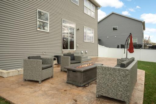 7751 Mackenzie Avenue NE, Elk River, MN 55330