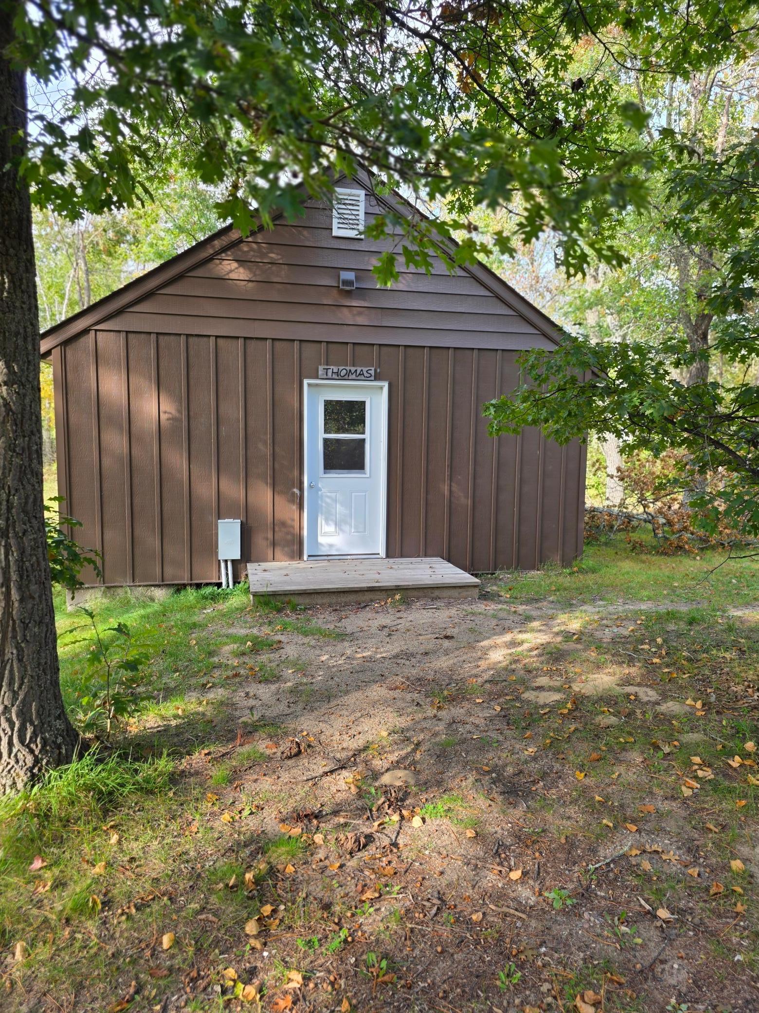 Thomas Cabin.jpg