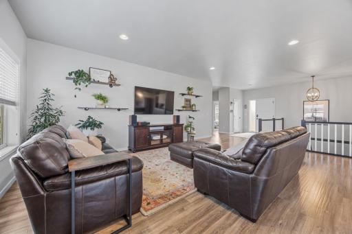3037 Prairie Farms Circle S, Fargo, ND 58104