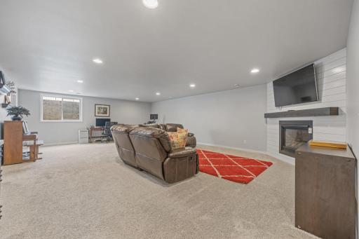 3037 Prairie Farms Circle S, Fargo, ND 58104