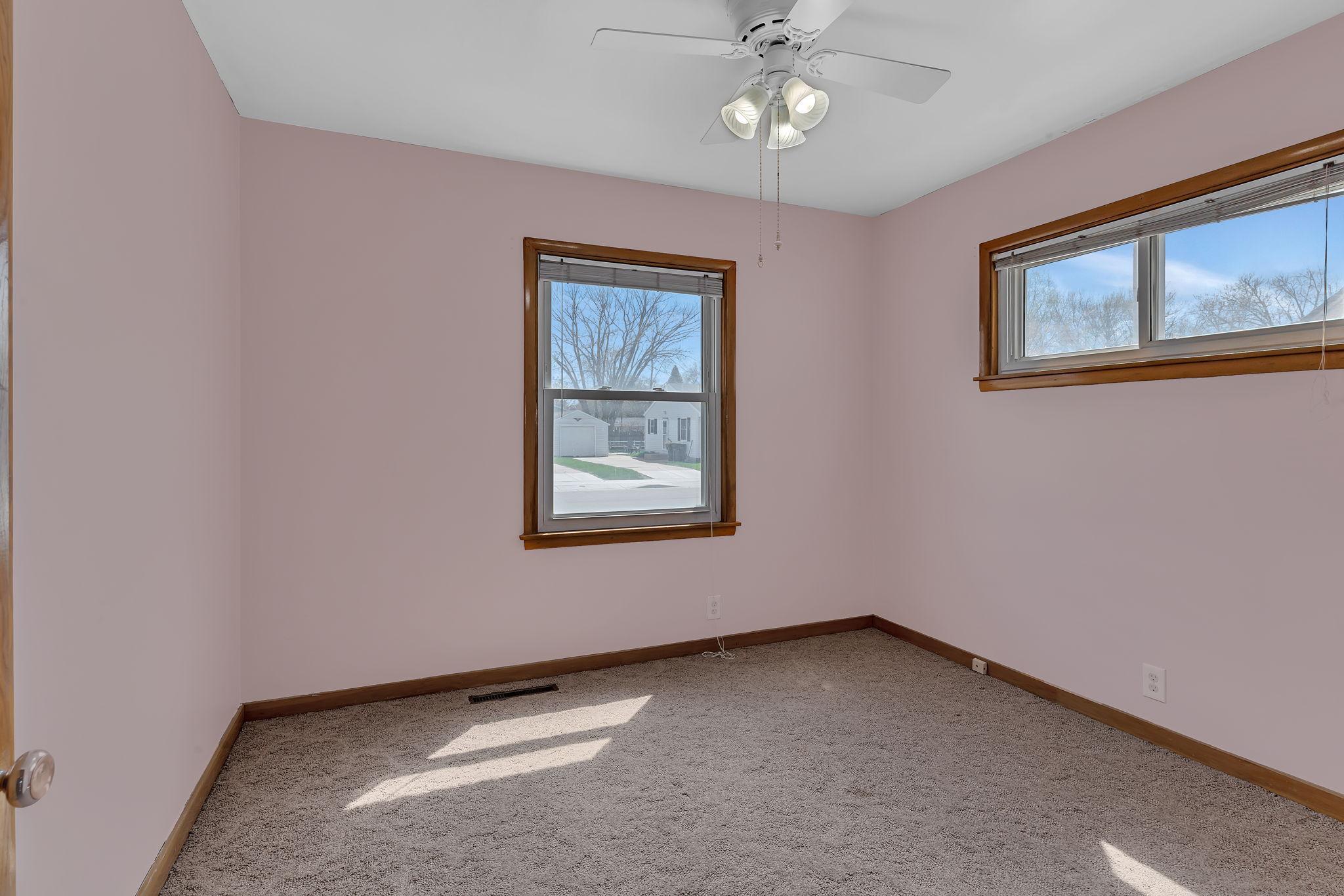 813-Main Level Bedroom 2