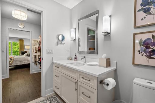 4874 Regents Walk, Excelsior, MN 55331