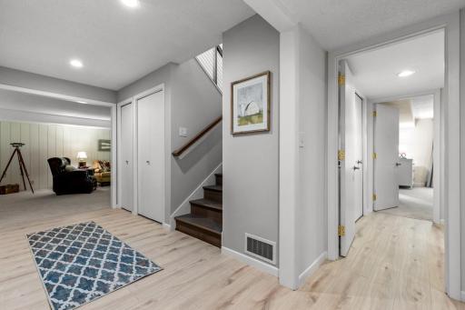 4874 Regents Walk, Excelsior, MN 55331