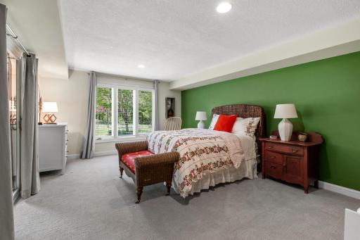 4874 Regents Walk, Excelsior, MN 55331