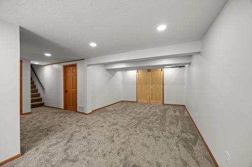 564 Madson Avenue SW, Hutchinson, MN 55350