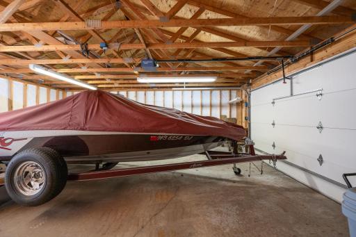 210 4th Avenue SW, Milltown, WI 54858