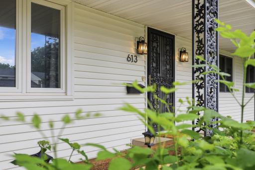 613 Monroe Street S, Shakopee, MN 55379