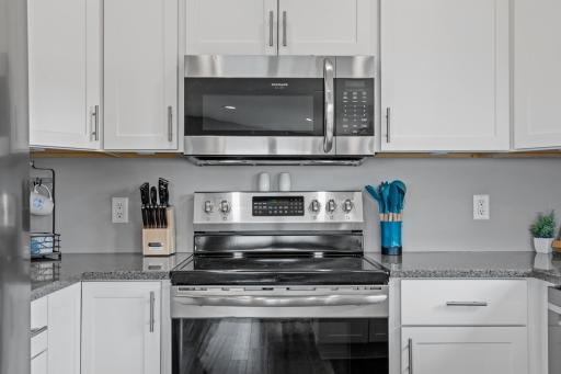 18013 Roberds Lake Boulevard, Faribault, MN 55021