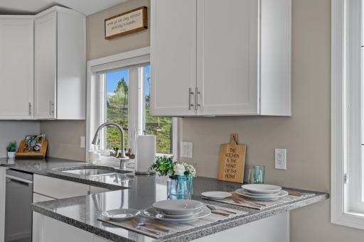 18013 Roberds Lake Boulevard, Faribault, MN 55021