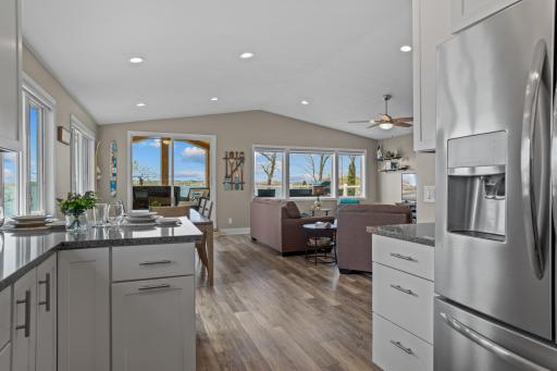 18013 Roberds Lake Boulevard, Faribault, MN 55021