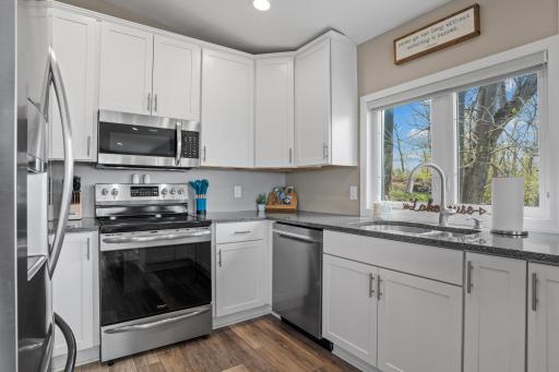 18013 Roberds Lake Boulevard, Faribault, MN 55021