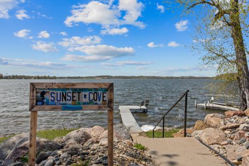 18013 Roberds Lake Boulevard, Faribault, MN 55021