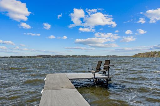 18013 Roberds Lake Boulevard, Faribault, MN 55021