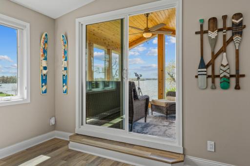 18013 Roberds Lake Boulevard, Faribault, MN 55021