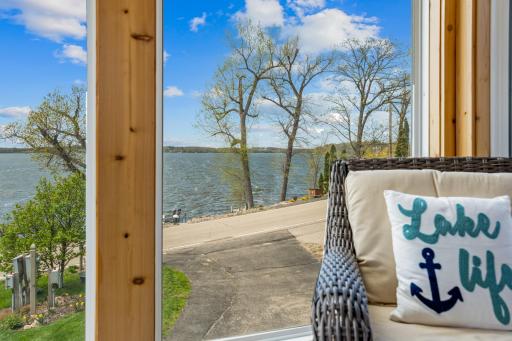 18013 Roberds Lake Boulevard, Faribault, MN 55021