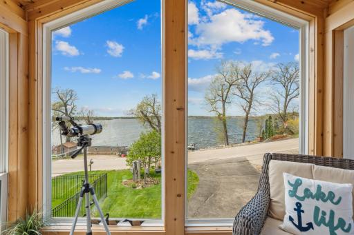 18013 Roberds Lake Boulevard, Faribault, MN 55021