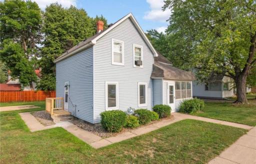 20660 Holyoke Avenue, 1, Lakeville, MN 55044