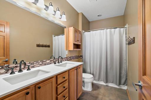 10732 Falling Water Lane, A, Saint Paul, MN 55129