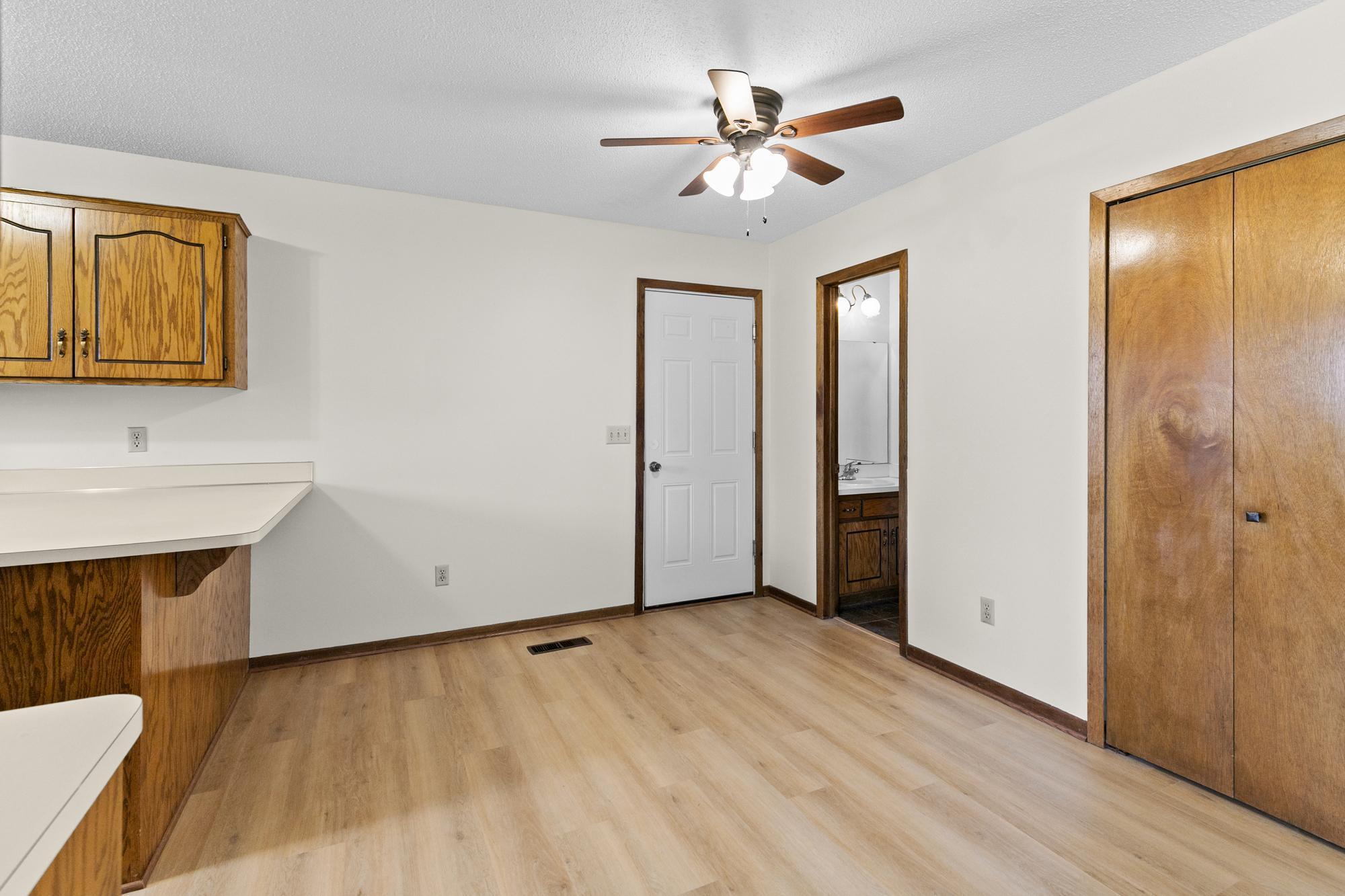 The spacious Dining Area offers additional seating at the Breakfast Counter.