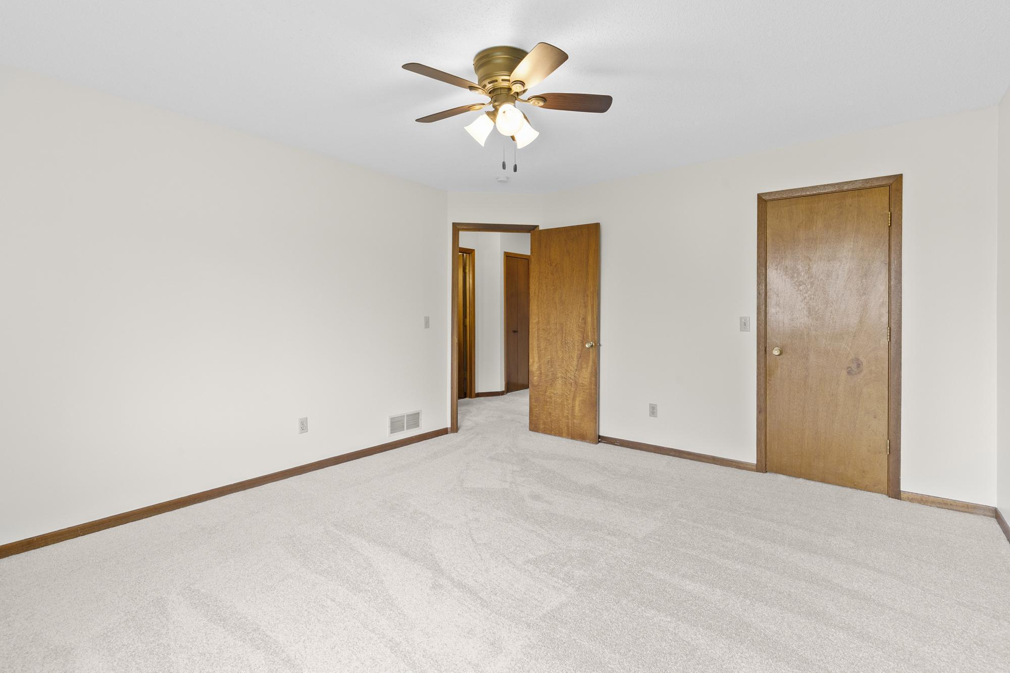 Both Bedrooms have new carpet.