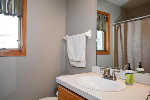 17565 69th Pl N (2026) 29.jpg