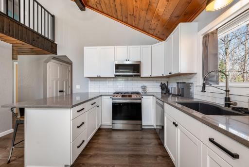 402 Dale Drive SE, Remer, MN 56672