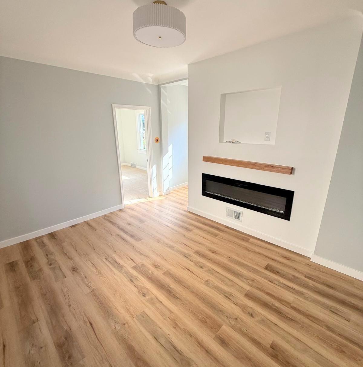 NEW Luxury plank flooring