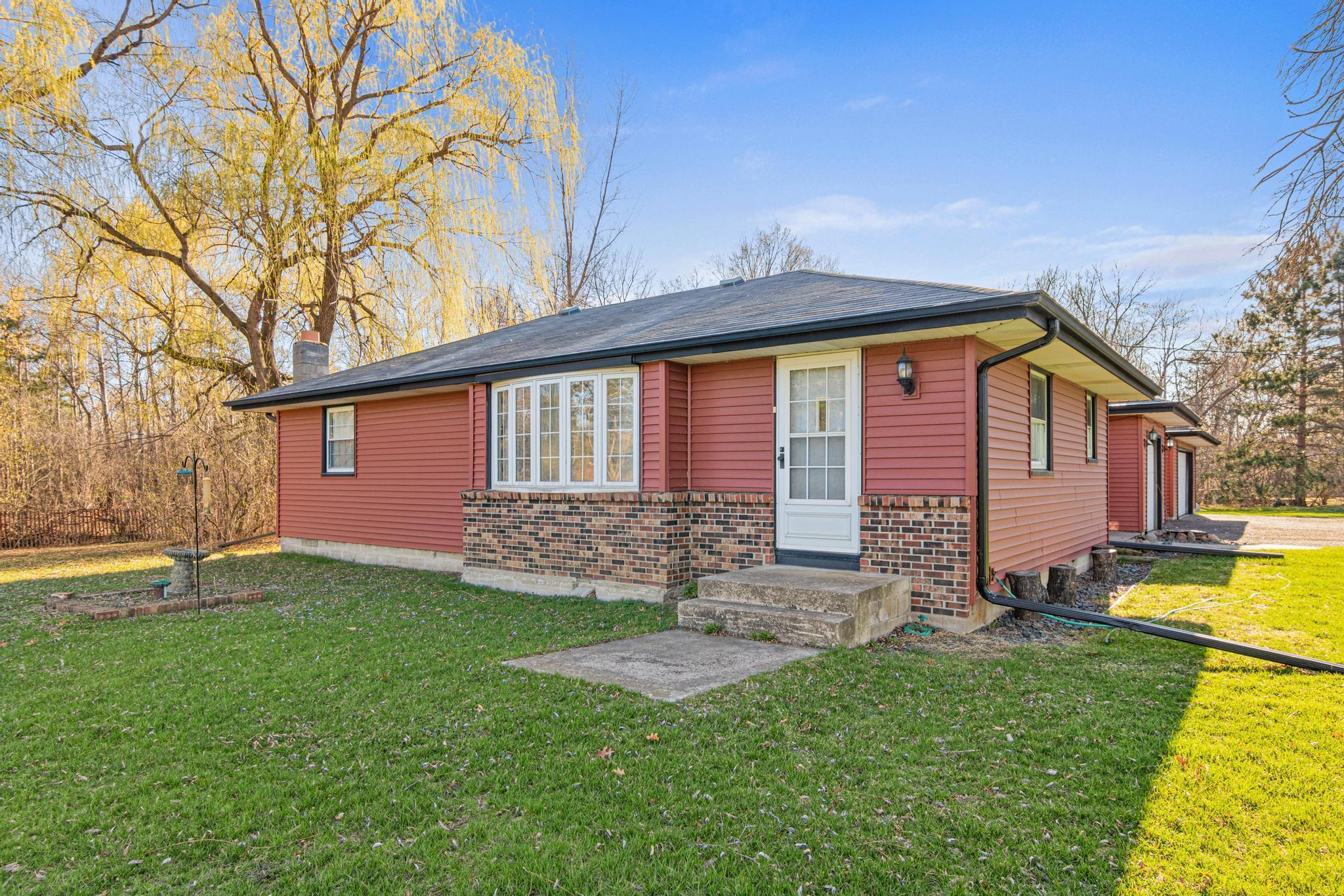 13580 Goodview Ave N, Hugo, MN-2.jpg