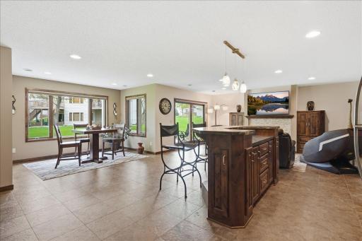 11825 Erskin Circle, Blaine, MN 55449
