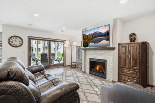 11825 Erskin Circle, Blaine, MN 55449