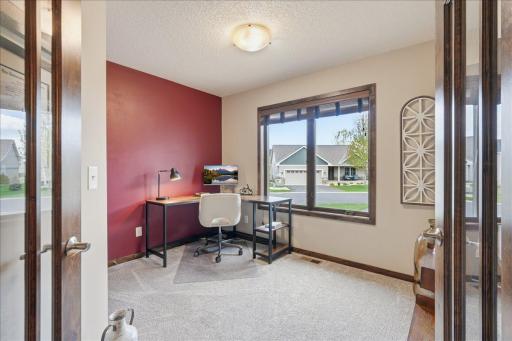 11825 Erskin Circle, Blaine, MN 55449