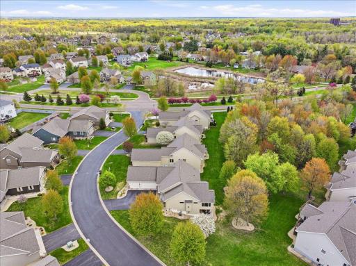 11825 Erskin Circle, Blaine, MN 55449