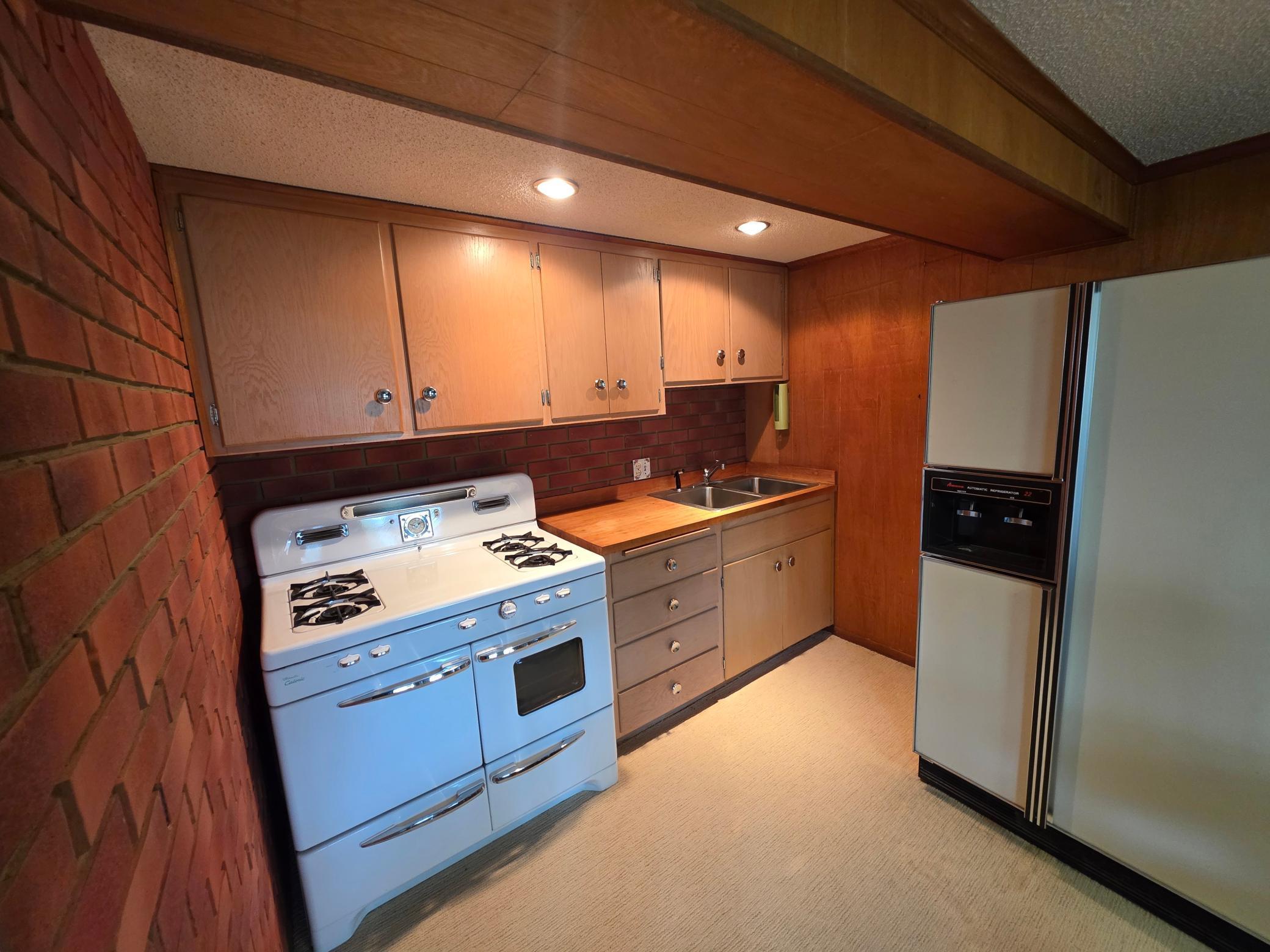 Kitchen Basement