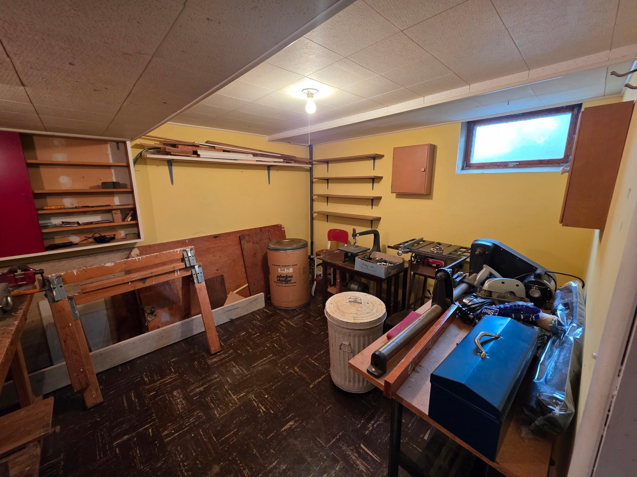 Workshop (Basement)