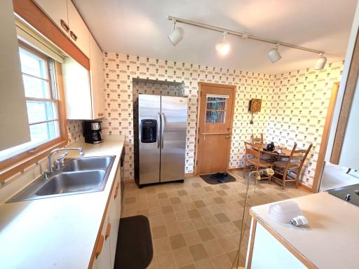 6308 Ewing Avenue S, Edina, MN 55410