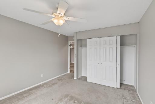 2690 Oxford Street N, 239, Saint Paul, MN 55113